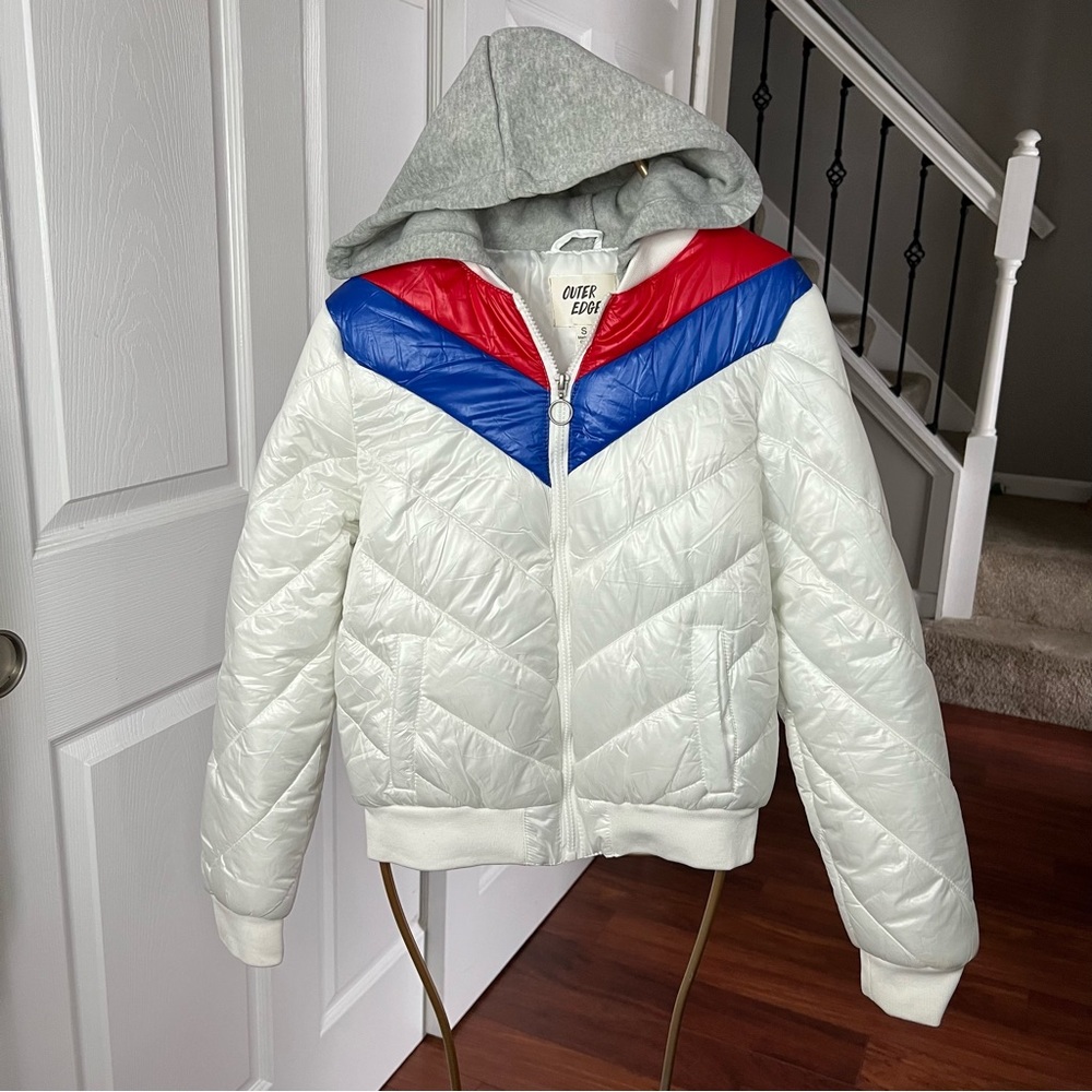 NWOT Outer Edge vintage look Retro jacket with hood women’s small puffer coat
